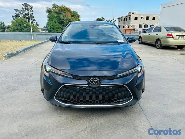 carros - Toyota corolla LE 2022 3