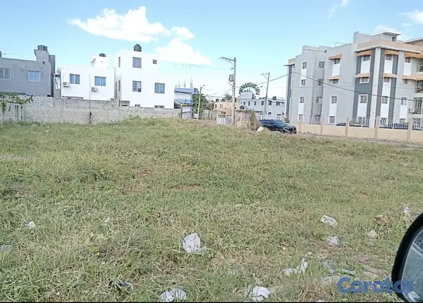 solares y terrenos - Solar en Ventas Residencial Amalia/Arpes IV, Santo Domingo Este 4