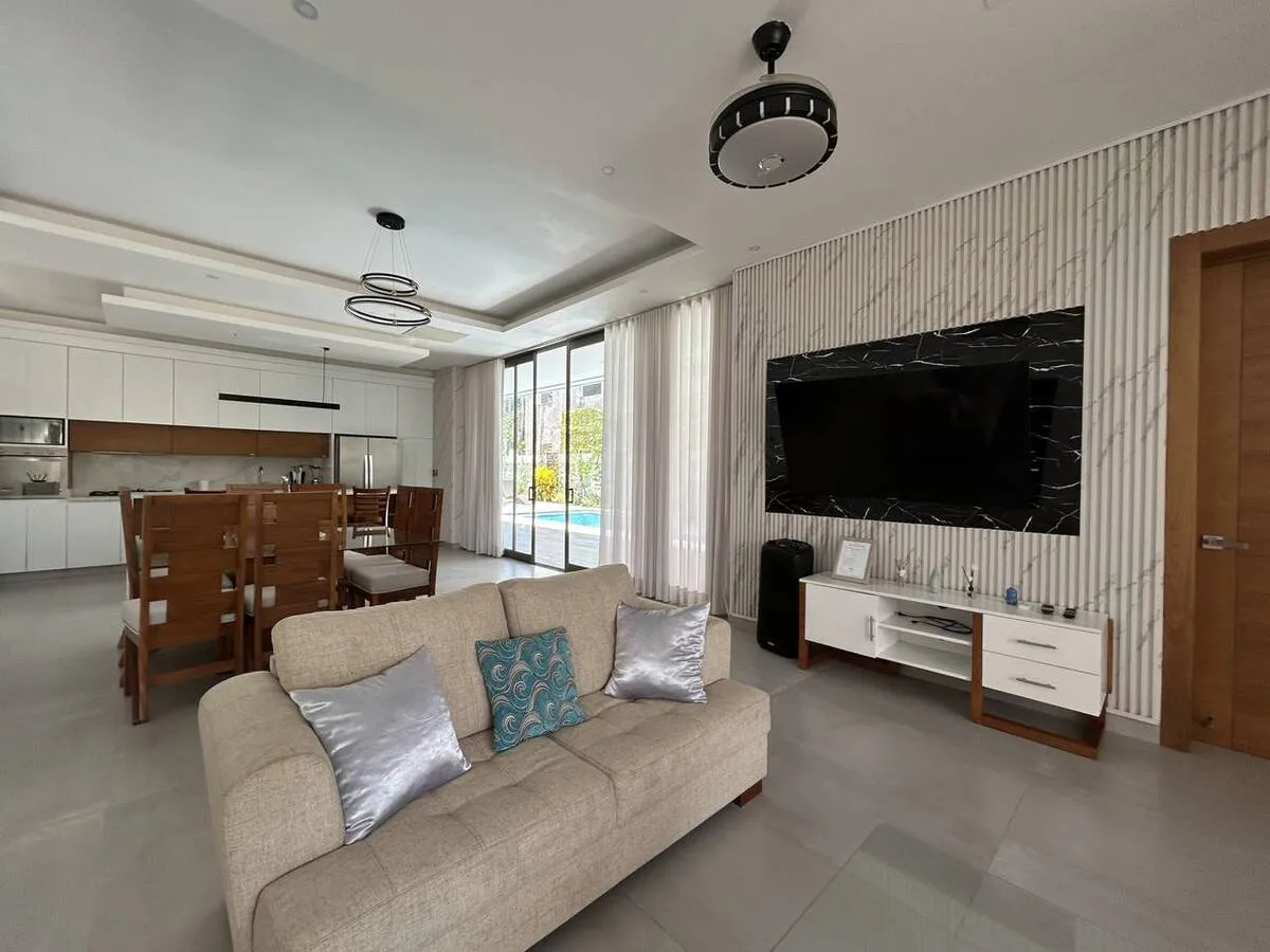 casas vacacionales y villas - Las Terrenas - Lujosa villa de 4 habitaciones más bungalow independiente 4