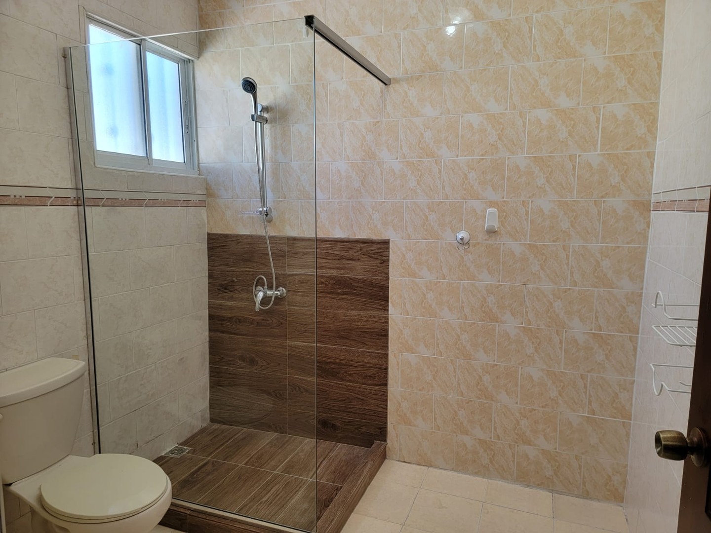 casas - Se Vende Residencia de 2 Niveles en Villa Maria  4