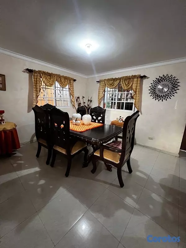 casas - venta de casa en la autopista de san isidro Santo Domingo este  8