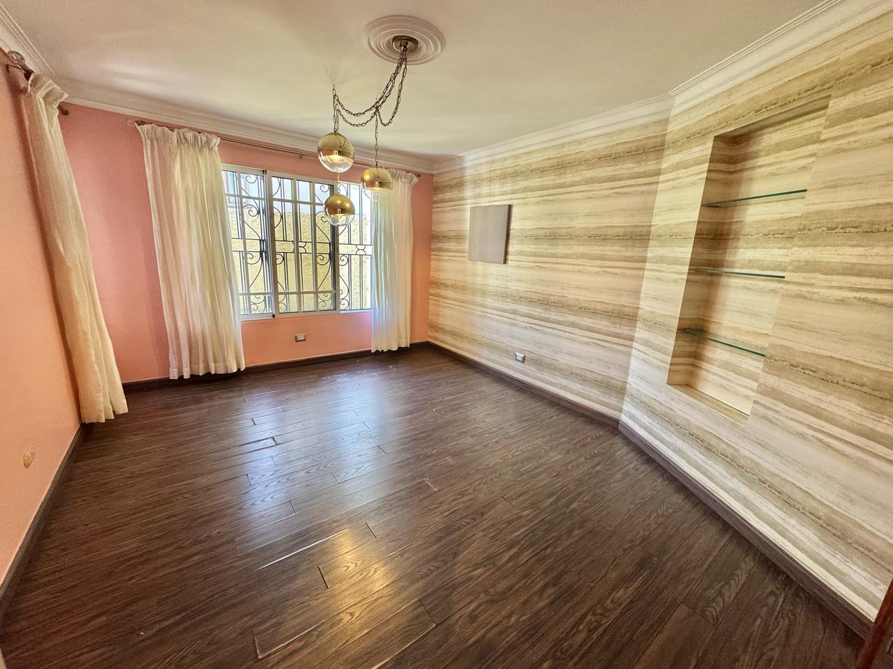 apartamentos - Alquilo casa en Urbanización Real 5