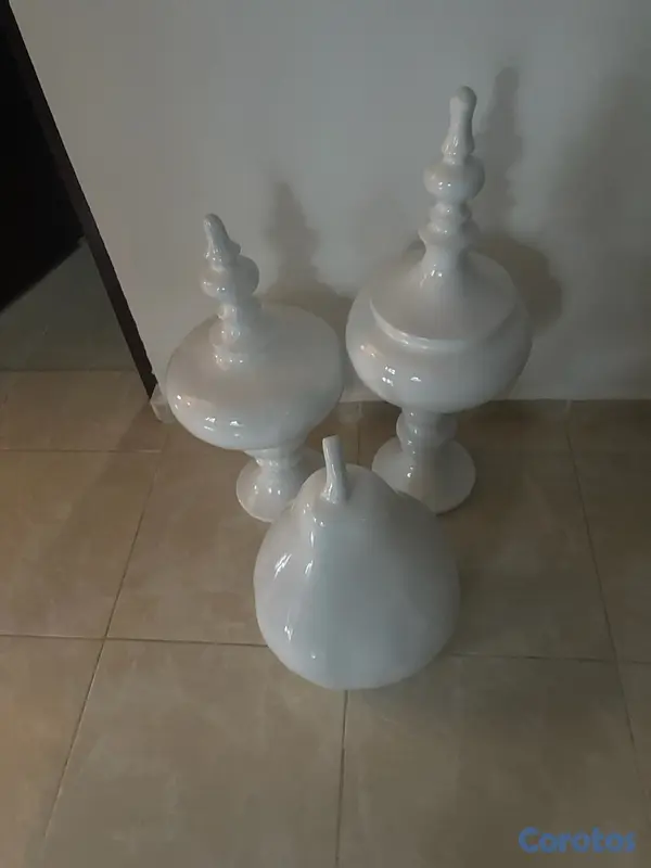 decoración y accesorios - tres piezas en fibras de vidrio color blanco  3