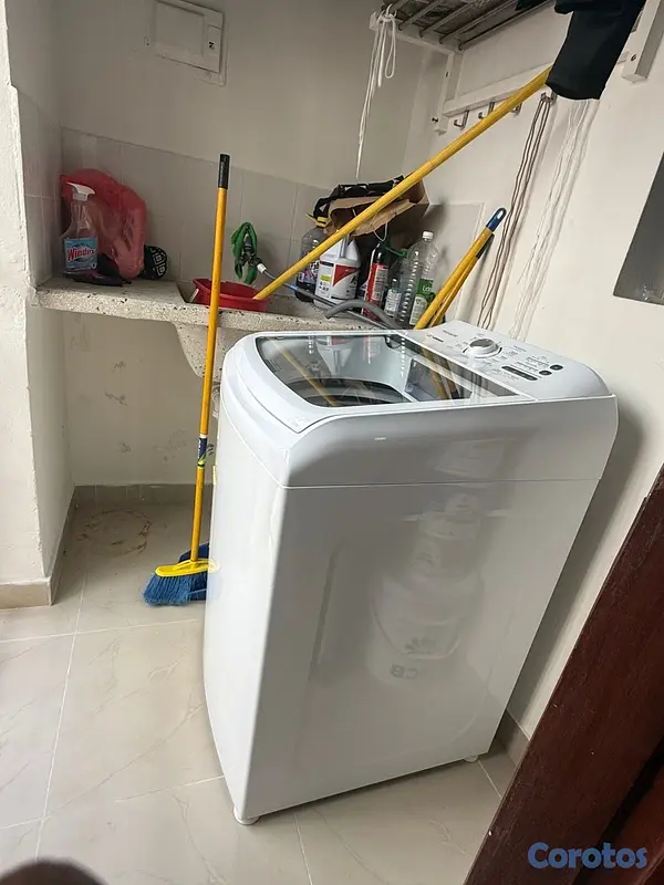 electrodomesticos - VENDO LAVADORA FRIGIDAIRE DE 22KG DE CAPACIDAD 6
