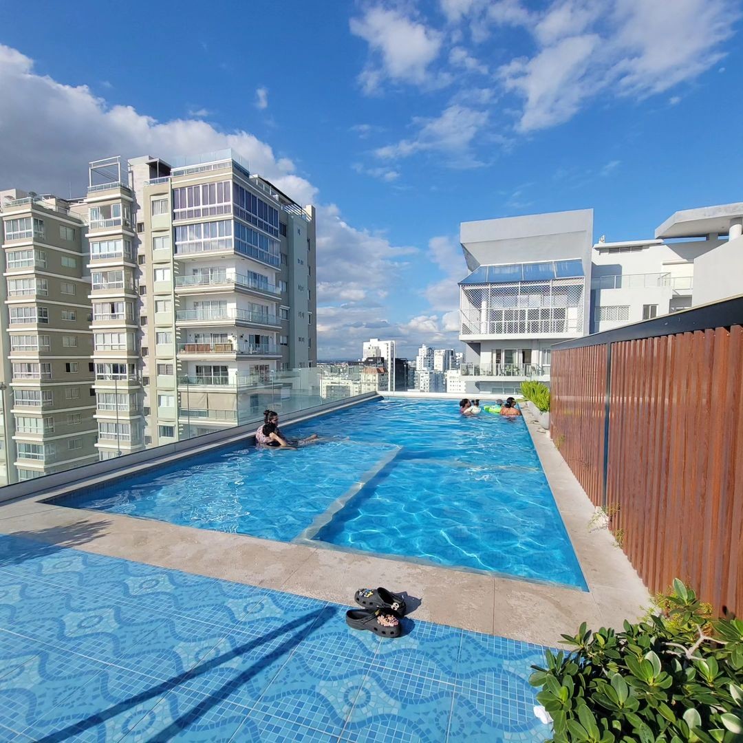 apartamentos - RENTO Torre Moderna de Piantini Apto de 1 Habitación Amueblado Full. CODI: PD230 4