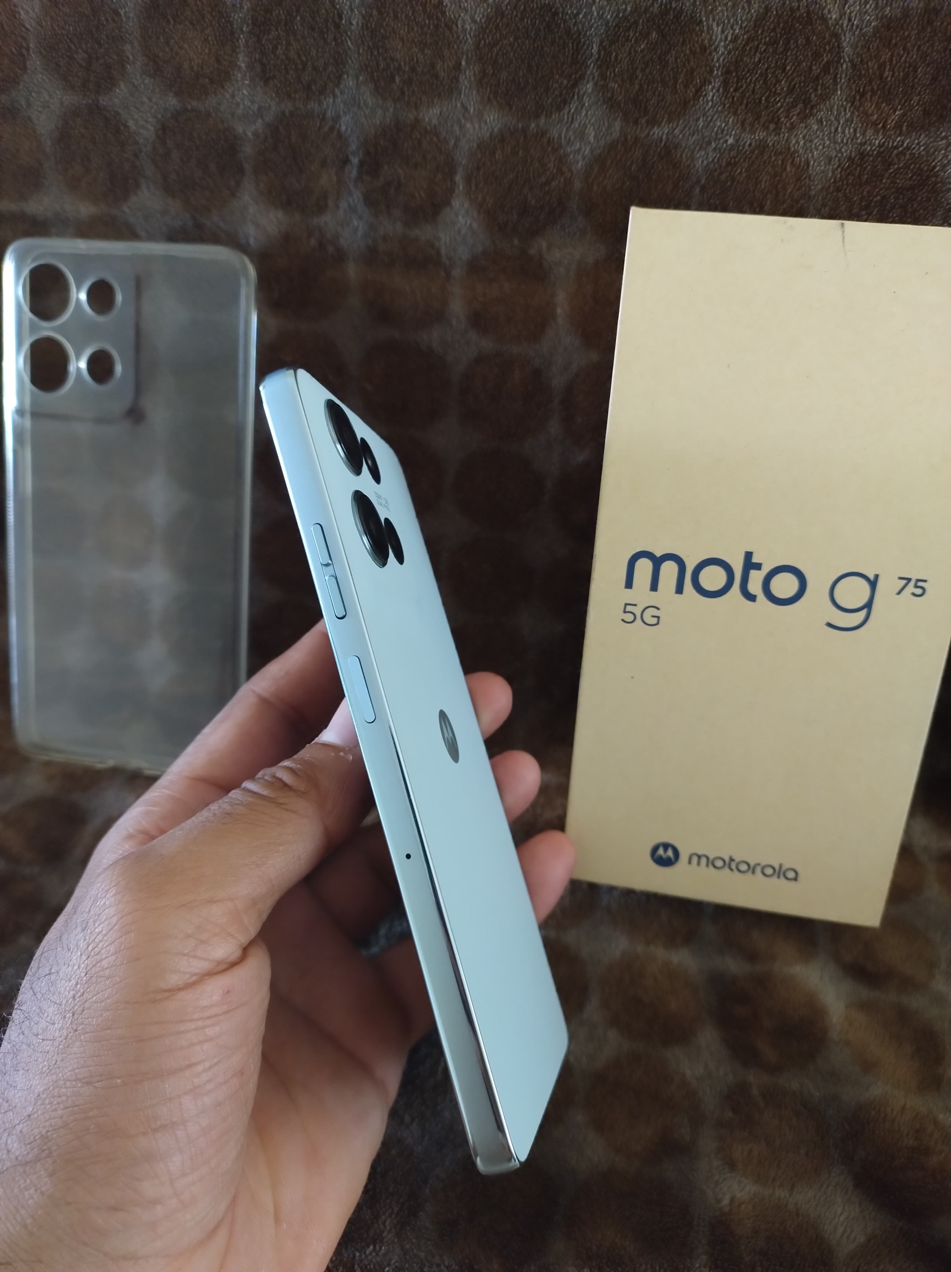 celulares y tabletas - MOTOROLA G75 5G  1