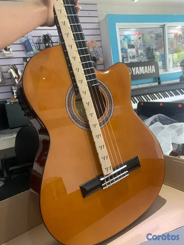 instrumentos musicales - Guitarra Electroacústica Valencia  1