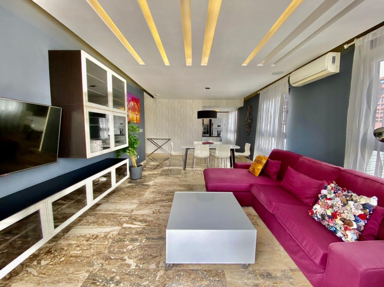 apartamentos - Moderno apartamento amueblado en Piantini 0