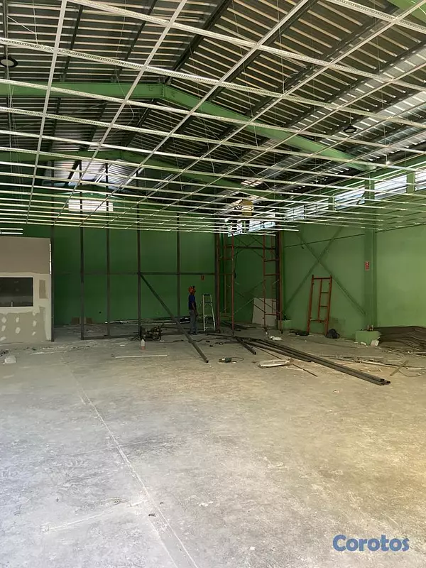 otros inmuebles - En Alquiler Nave Industrial San Vicente de Paul cerca de megacentro 2