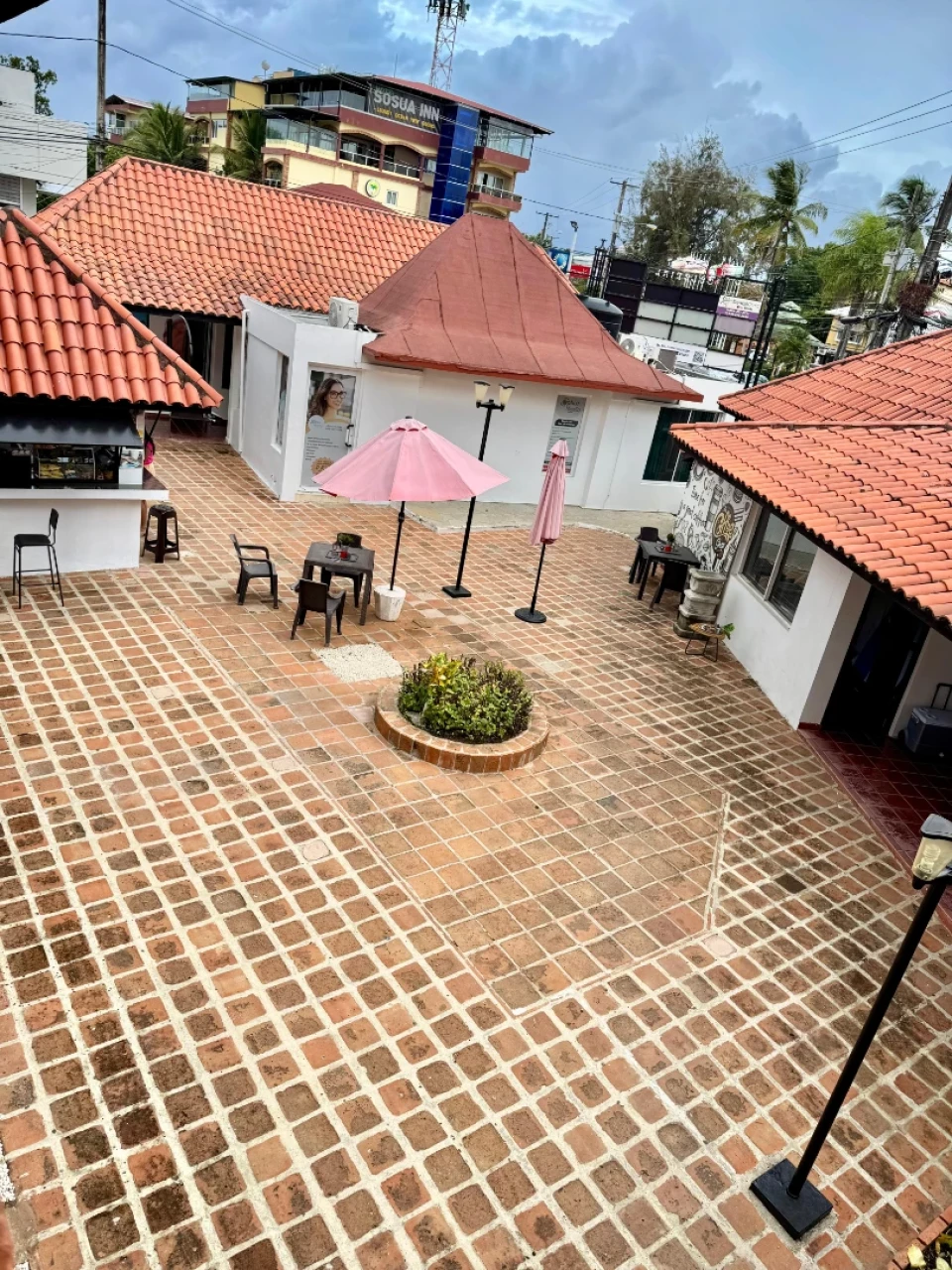 oficinas y locales comerciales - Oportunidad de inversión: Local comercial en sosua 5
