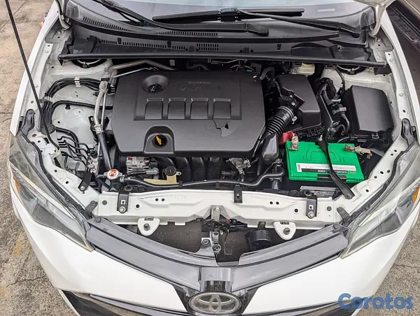 carros - 2018 Toyota Corolla LE 15