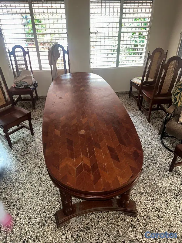 muebles y colchones - Comedor de Caoba $-Negociable 3