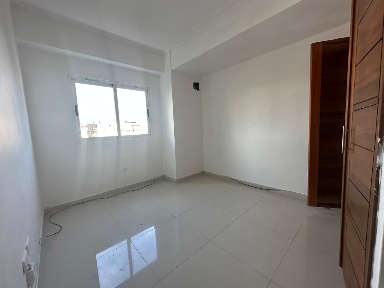 apartamentos - VENDO APARTAMENTO EN ZONA EXCLUSIVA DEL MILLON 2