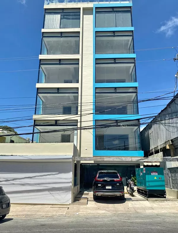 oficinas y locales comerciales - Local céntrico corporativo 8