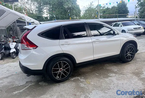 jeepetas y camionetas - Honda crv ex 2014 4