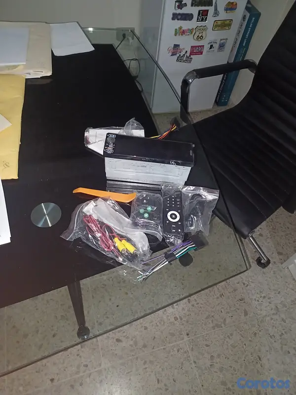 accesorios para vehiculos - Radio touch y cámara  2