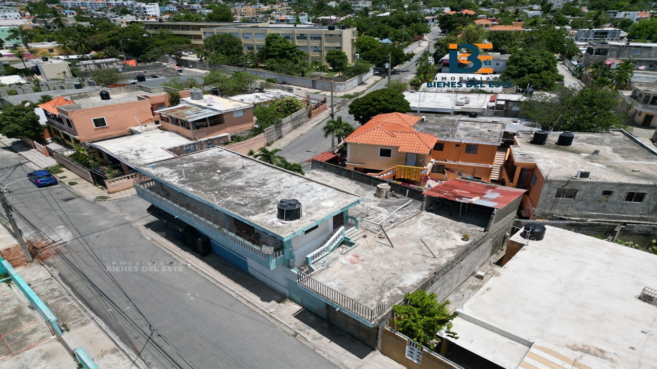 casas - Se vende estrategica propiedad en Miamar 2