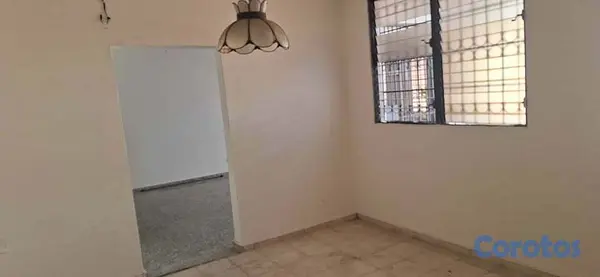 casas - Se Alquila Casa Uso Comercial Los Prados 9