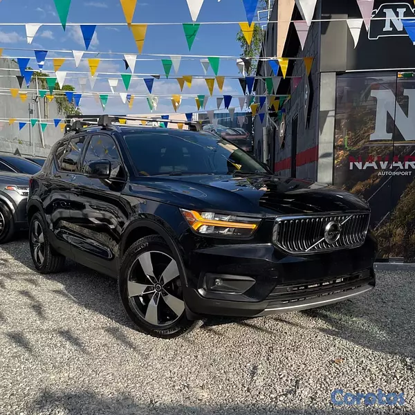 jeepetas y camionetas - VOLVO XC40 T4 MOMENTUM 2021 8