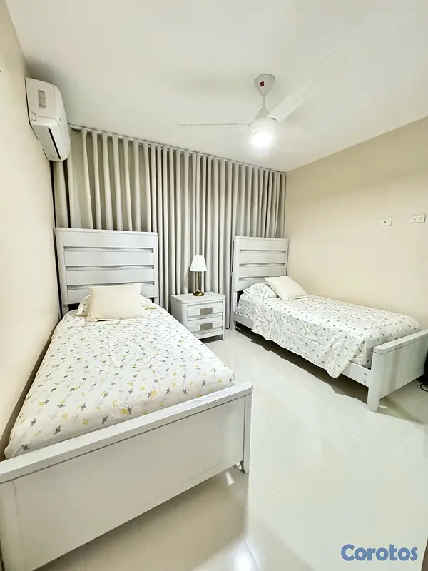casas -  Apartamento Totalmente Amueblado en Venta , Residencial Torre Real VI  10