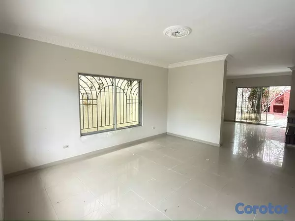casas - vendo casa amplia de 3 habitaciones en vista hermosa  9