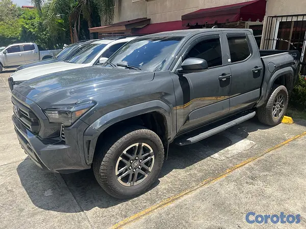 jeepetas y camionetas - Toyota tacoma TRD 2024 7