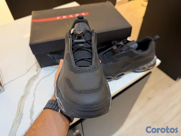zapatos para hombre - Tenis PRADA COLLISION CROSS Como Nuevo US$ 450.00  3