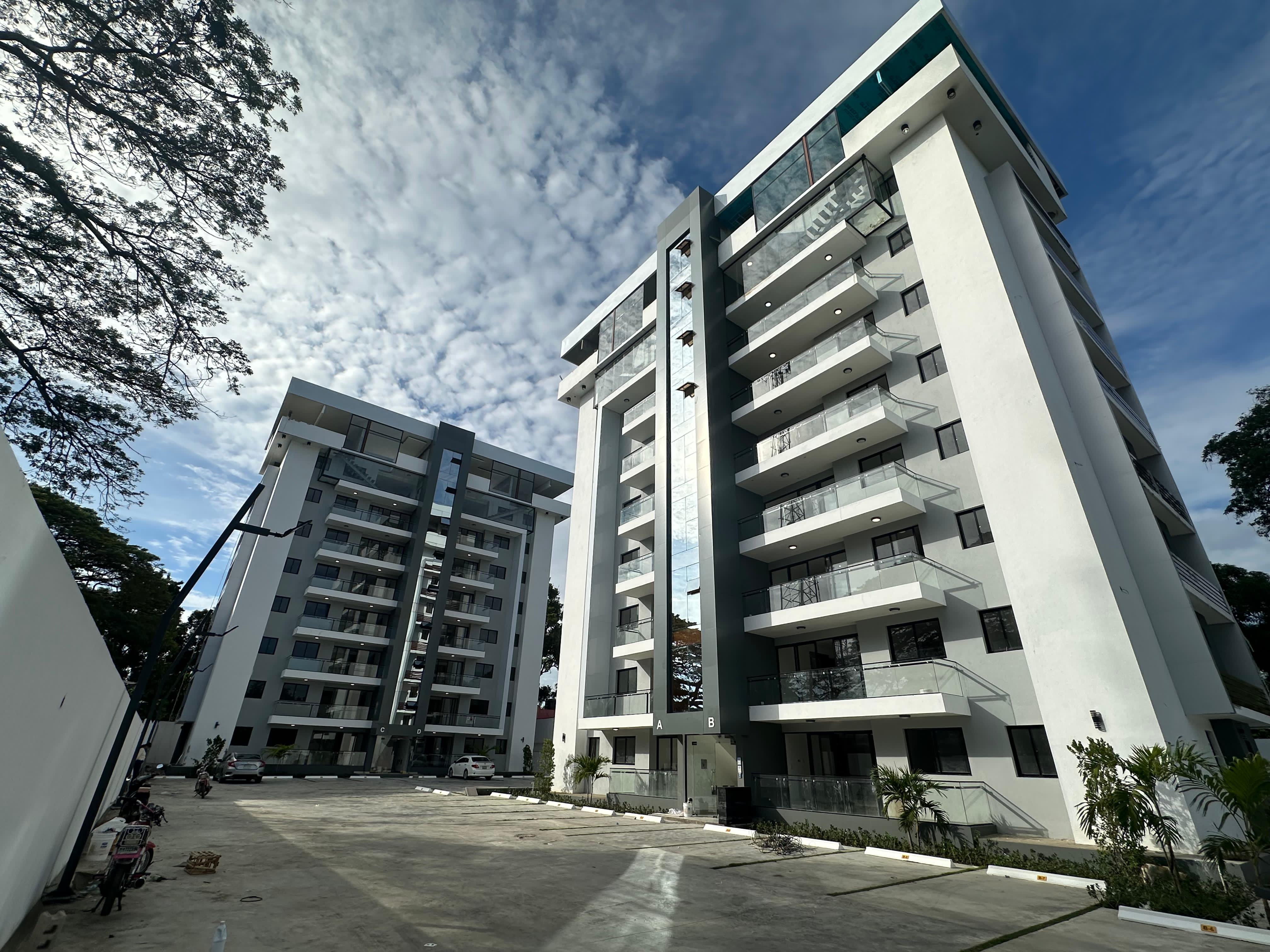 apartamentos - Apartamento 102Mt2 de Venta en Tamboril