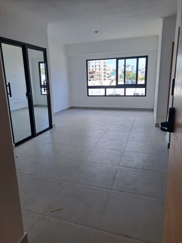 apartamentos - Apartamento  Evaristo Morales 4to piso  4