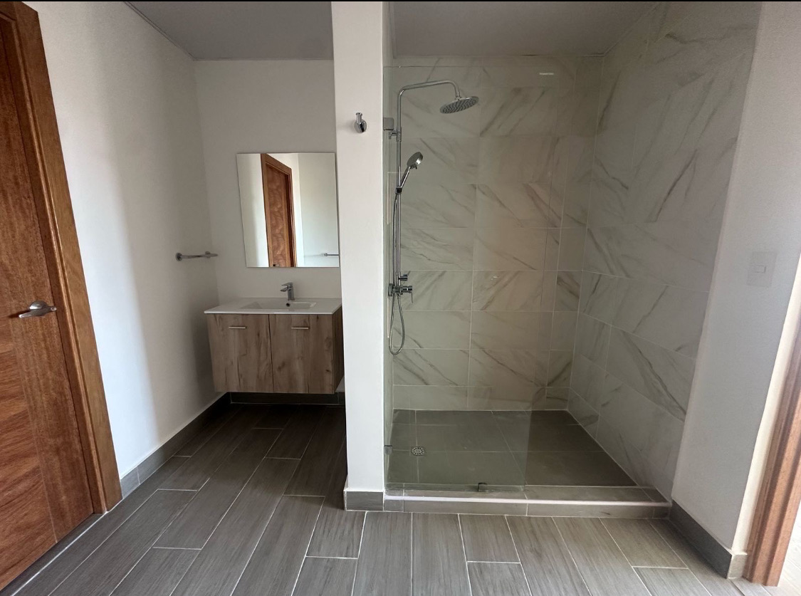 apartamentos - hermoso apartamento en Herrera sobre la prolongación 27 de febrero  1