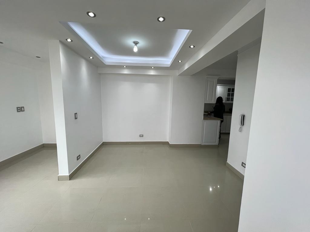 apartamentos - Apartamento en Venta, Sector Renacimiento, Santo Domingo