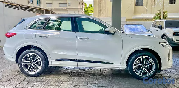 jeepetas y camionetas - Audi Q5 S-Line 2025 5
