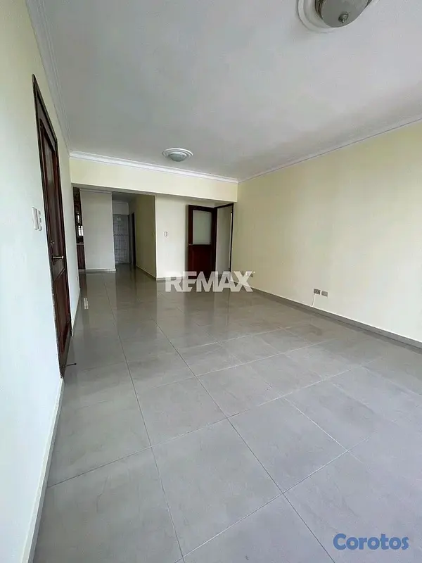 apartamentos - Apartamento en Alquiler en Evaristo Morales 2H, 2B, 2P 2