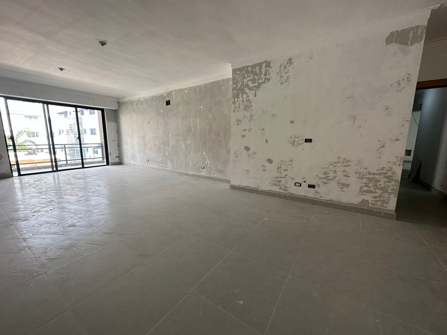 apartamentos - Vendo Mirador Norte, piso 4 precio. 3 habitaciones con su baño 9