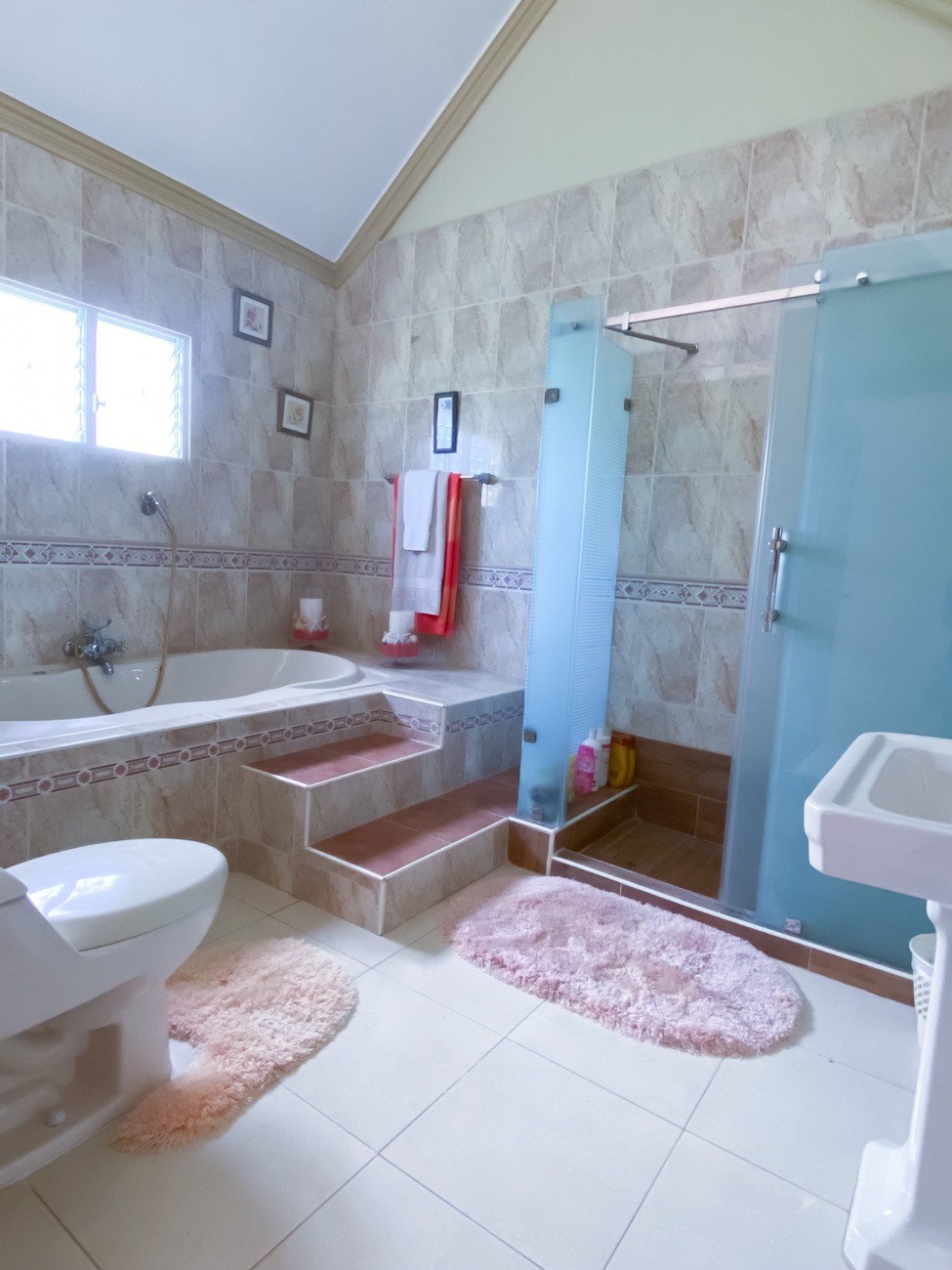 casas - Vendo CASA de Dos niveles 450mt2 2 niveles 1408 2