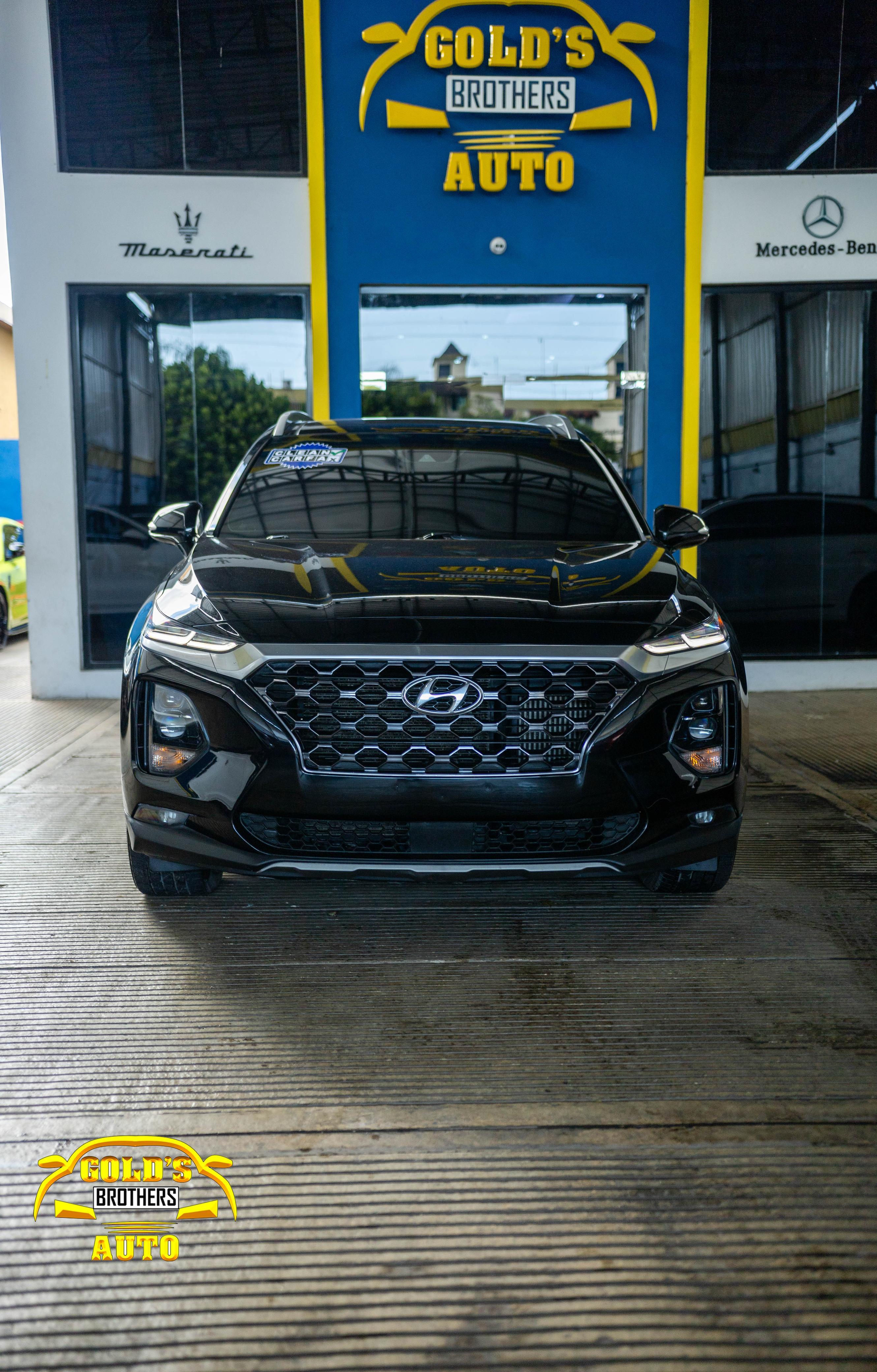 jeepetas y camionetas - Hyundai Santa Fe Limited 2020 Clean Carfax 1