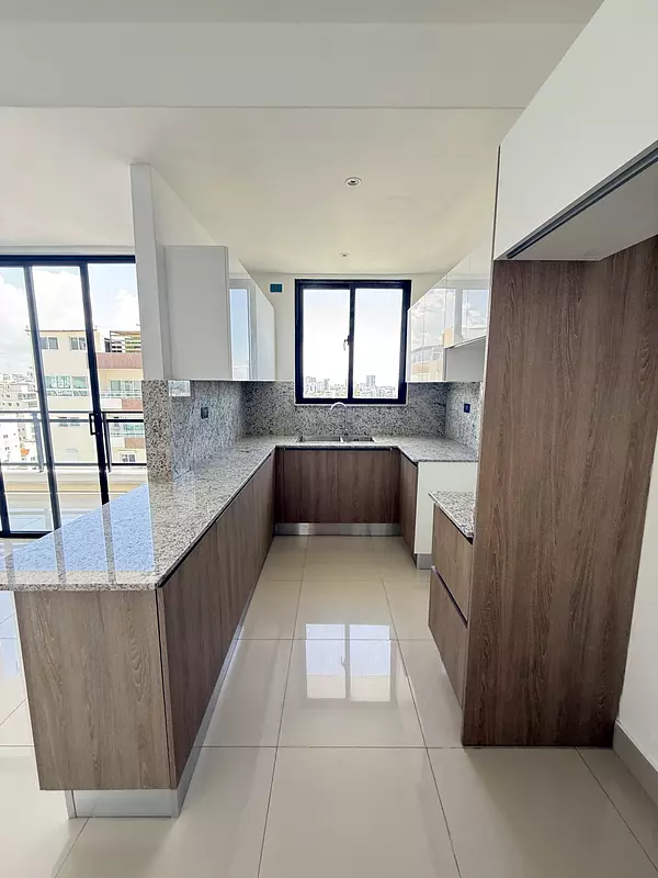 apartamentos - Apartamento  en el Renacimiento en la Enriquillo 4