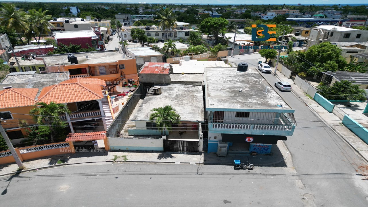 casas - Se vende estrategica propiedad en Miamar 3