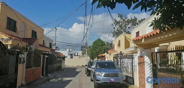 casas - Casa en cabimar cerca de la charles 5