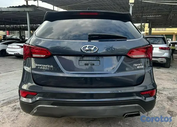jeepetas y camionetas - 2017 Hyundai Santa Fe 4x4  3