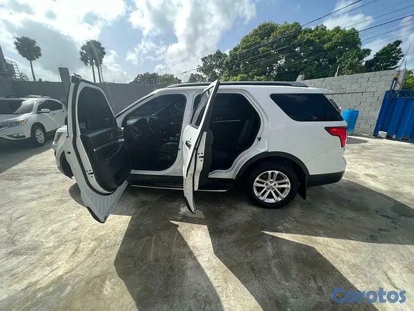jeepetas y camionetas - FORD EXPLORES BLANCA 2016 8