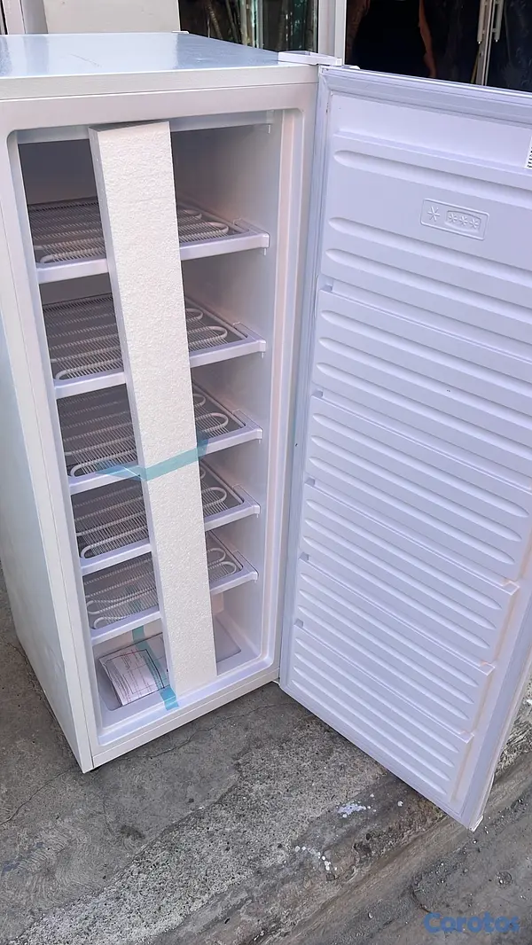 electrodomesticos - FREEZER VERTICAL THOMSON BLANCO  3