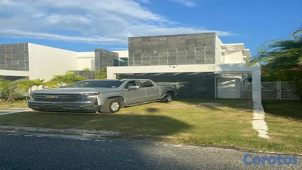 otros inmuebles - En Venta Villa Duplex en Playa Nueva Romana 3