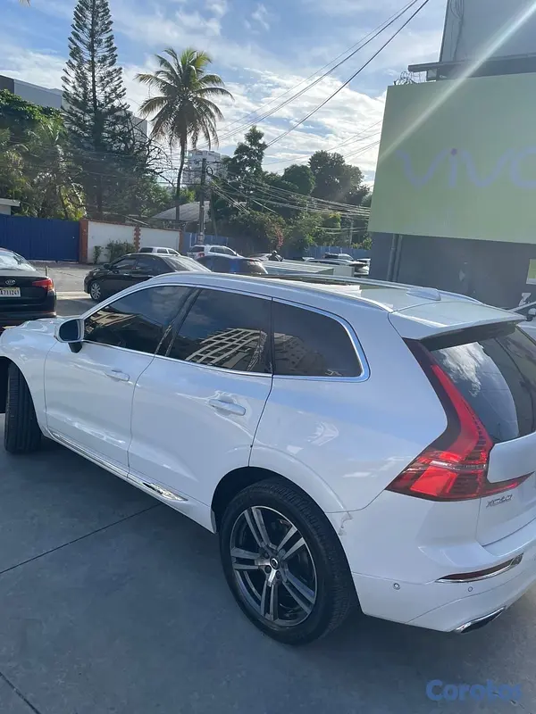 jeepetas y camionetas - VOLVO XC60 INSCRIPTION T6 | 2020 14