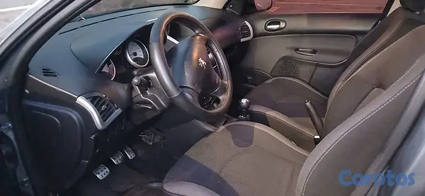 carros - SE VENDE PEUGEOT 206 AÑO 207 2