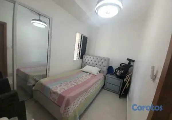 apartamentos - Se vende 2da con Terraza de 4 Hab en Ensache Ozama 10