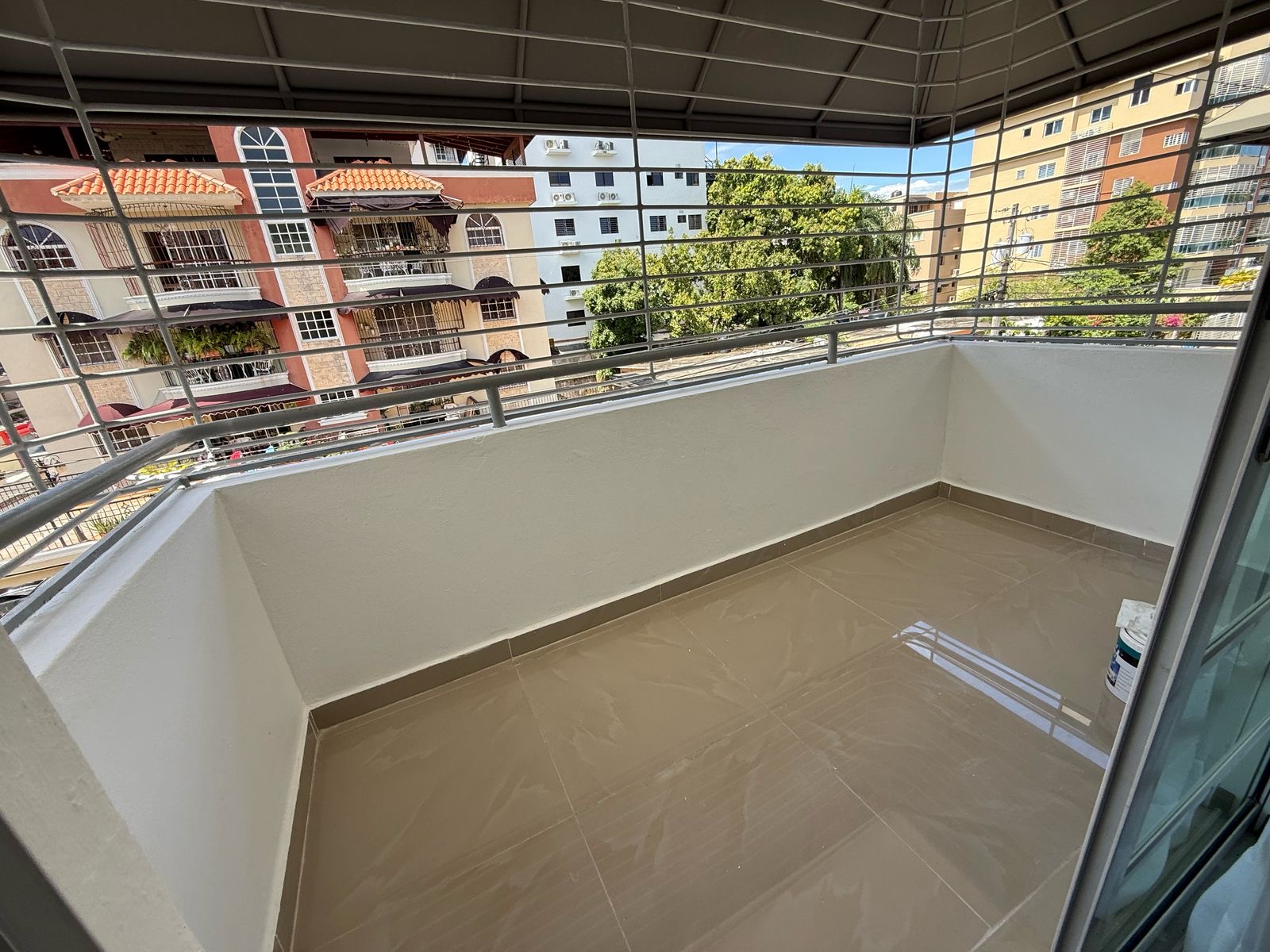 apartamentos - Vendo Renacimiento tercer nivel , a escaleras 🪜 d 4