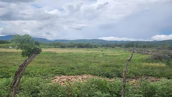 solares y terrenos - Solar en venta Gurabo Abajo, la Cruz gorda 8
