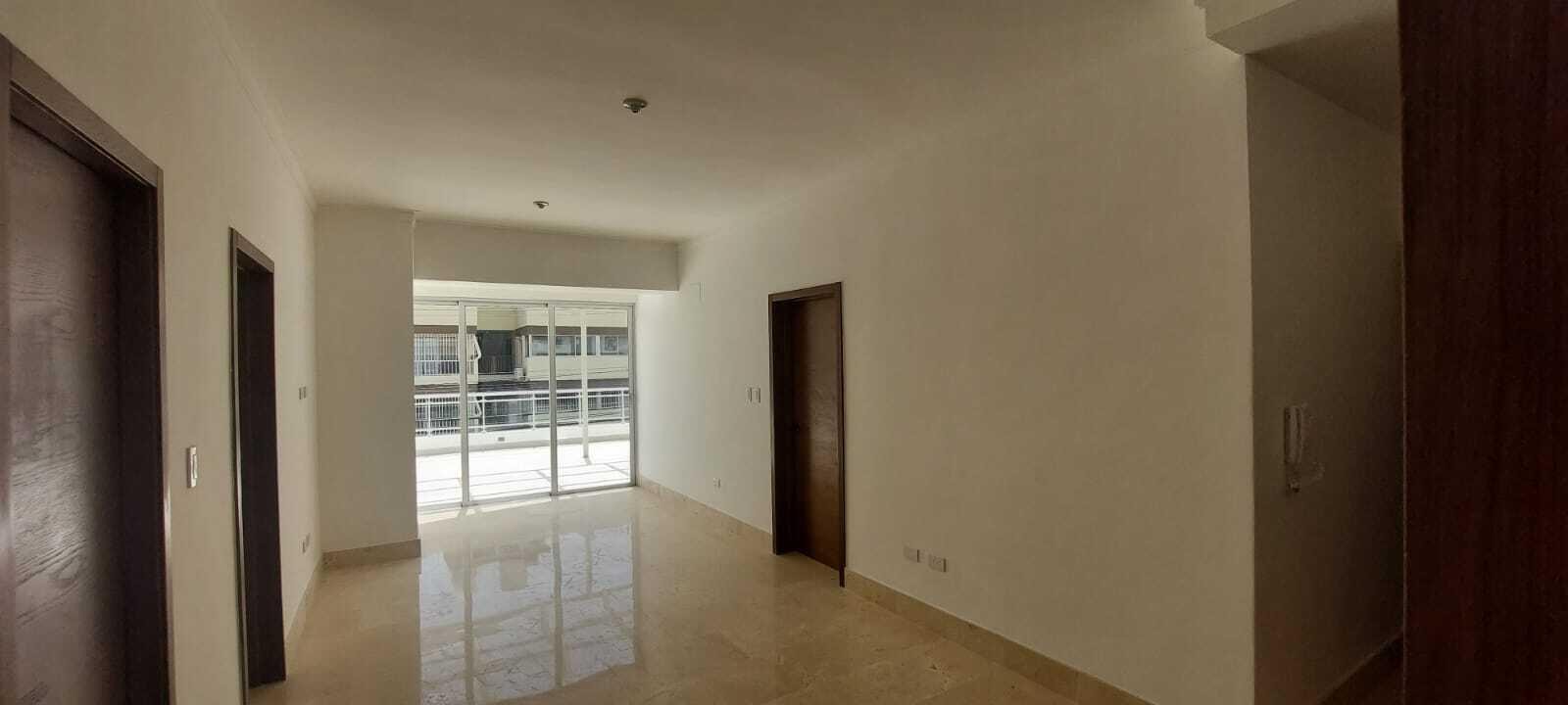 apartamentos - Apartamento en segundo nivel con terraza destechada, de dos habitaciones 1