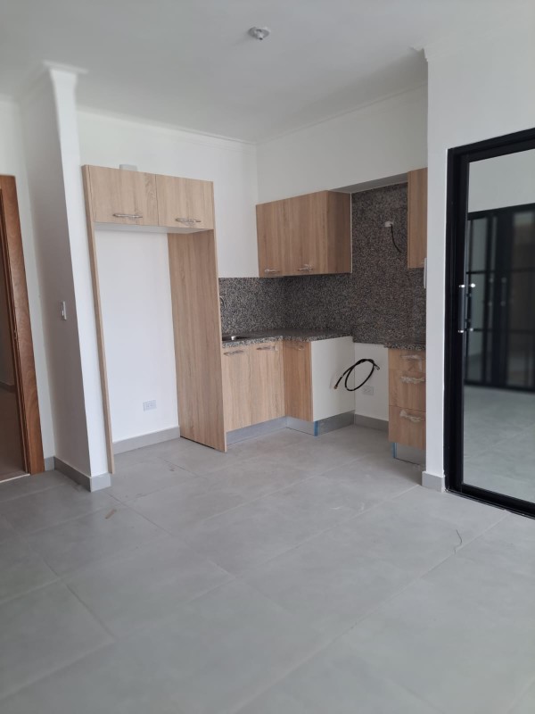 apartamentos - Apartamento  Evaristo Morales 4to piso  5